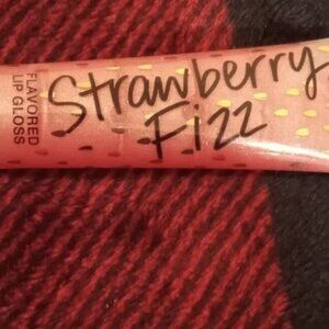 Victoria Secret Strawberry Fizz Lip Gloss